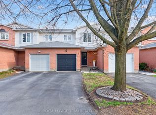 42 Baton Ct, Ottawa, ON K2L 4C8