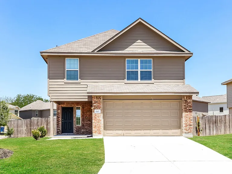 5107 War Horse Dr — Photo 1