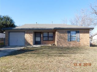 813 N 19th St, Copperas Cove, TX 76522