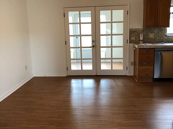 4th image of 8805 Guibal Ave
