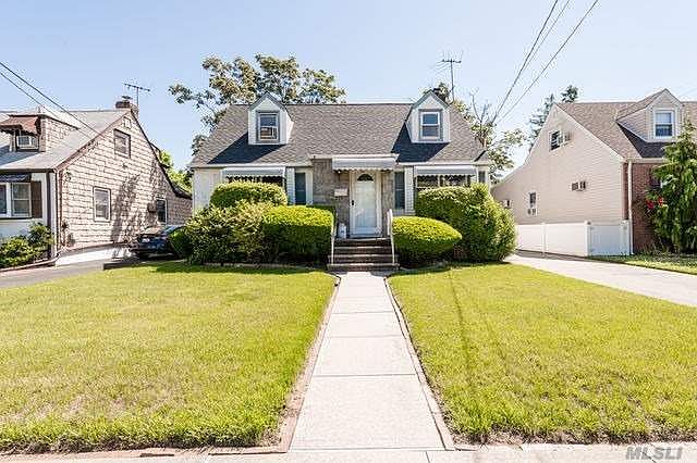 1st image of 106 S Franklin Ave