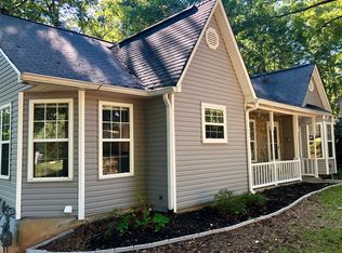 7 Carriage Light Way, Newnan, GA 30263