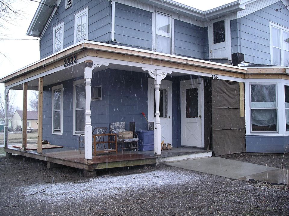 1st image of 2222 Algoma Blvd