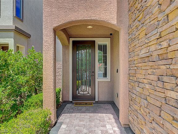 4th image of 9104 Leland Ranch Ave
