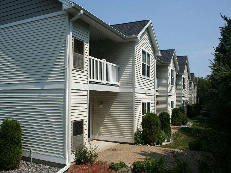 1st image of 2102 Chelsea Ln #43