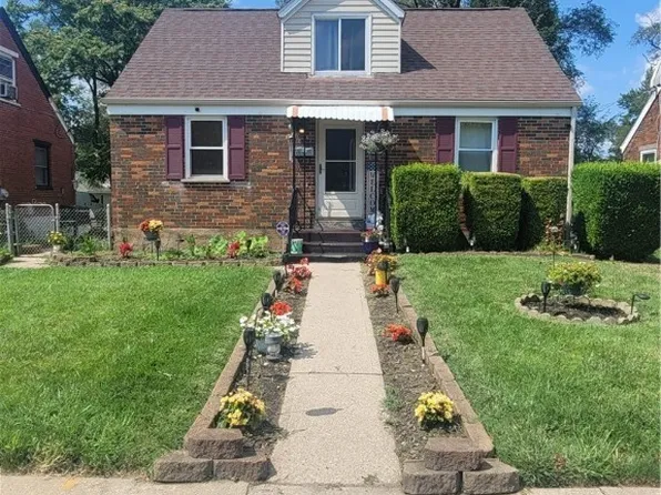 537 Harriet St, Dayton, OH 45417