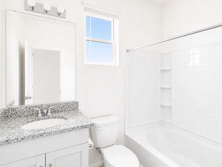 18051 W Sand Hills Dr — Photo 24