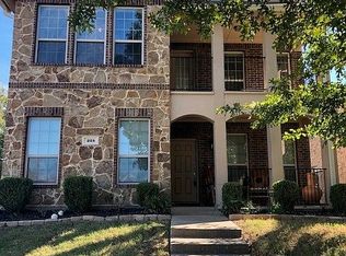 225 N Riverdell Mews, Lancaster, TX 75146