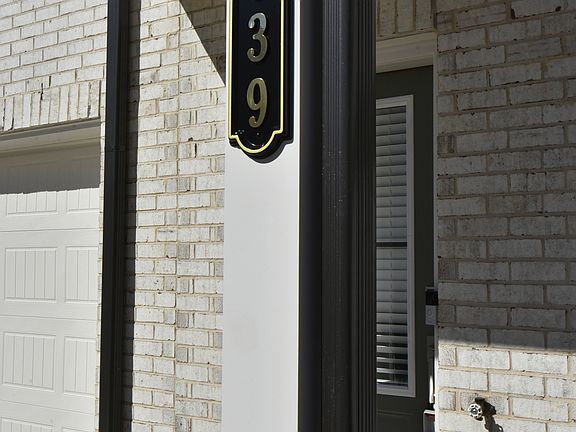 4th image of 2839 Rosehall Way