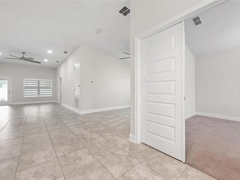 260 Citrus Pointe Dr — Photo 11