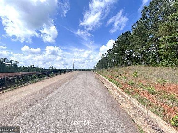 5th image of 154 Oakdale Way