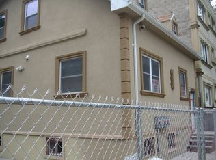 44 Brighton 3 Ct, Brooklyn, NY 11235