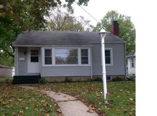 2030 N 9th St, Springfield, IL 62702