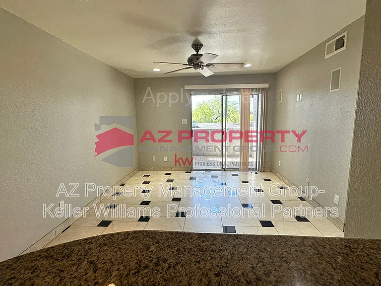 4410 N Longview Ave #226 — Photo 6