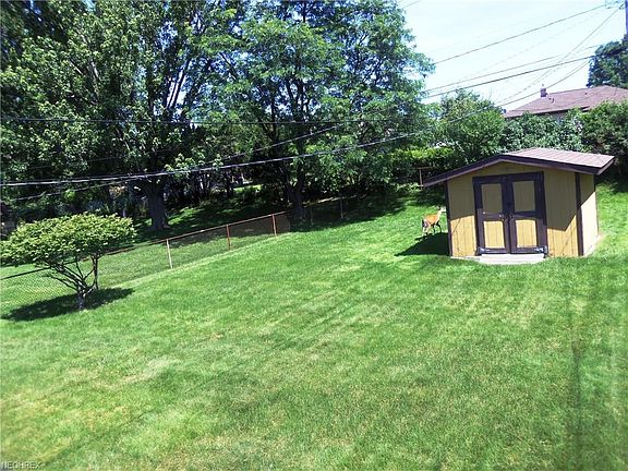 4th image of 11464 Johnson Dr