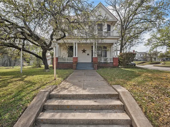 726 N 16th St, Waco, TX 76707