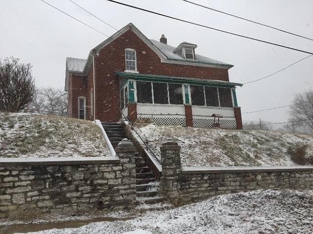 1st image of 17 S 8th St