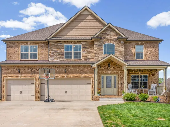 230 Cotoneaster Ln, Clarksville, TN 37043