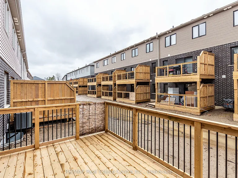 1 Mill St W #1 — Photo 36