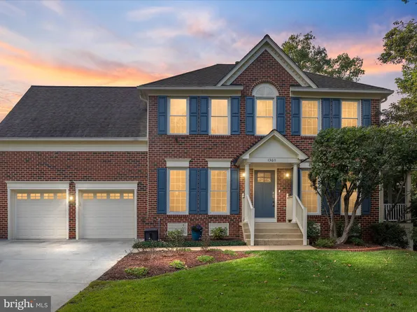 13611 British Manor Ct, Centreville, VA 20120