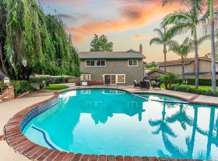 910 S Amherst Cir, Anaheim, CA 92807