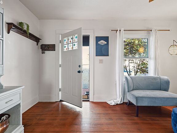 4th image of 455 N 9th St