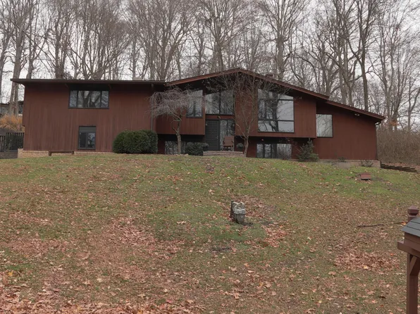 245 Overlook Dr NE, Lancaster, OH 43130