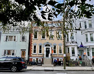 21 Hancock Avenue, #3