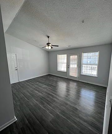 4th image of 900 Hanahan Ct Unit 3A