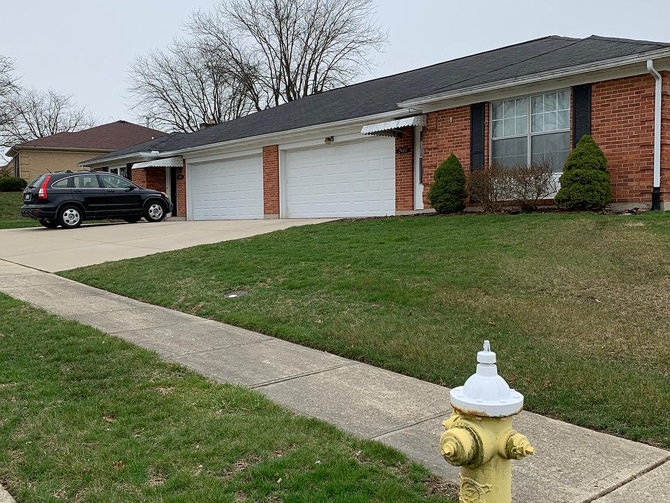 1st image of 3462 Village Green Dr