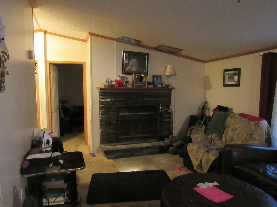 2nd image of 2685 Nixon St