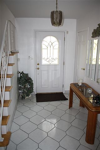 ENTRY FOYER