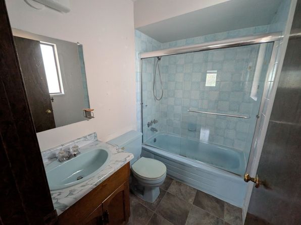 3 bedroom rental in Vancouver — photo 17