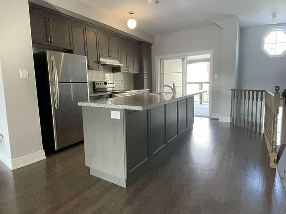 2nd image of 29 Dryden Way