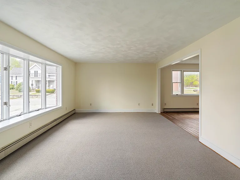 99 Garfield Ave #1 — Photo 5