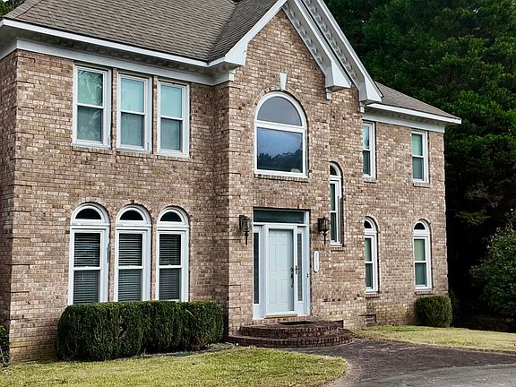2nd image of 313 Mary Beth Drive