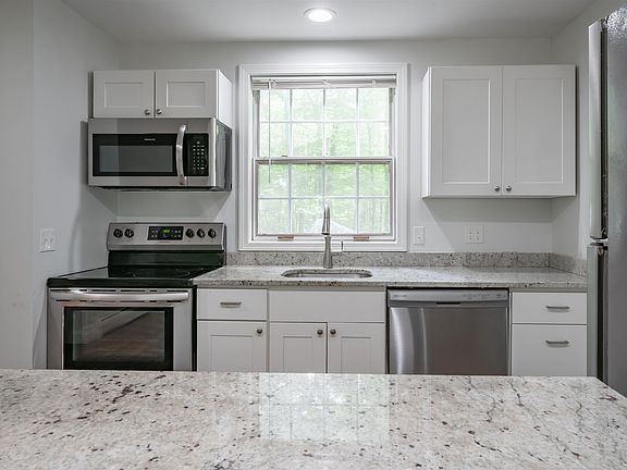 2nd image of 1465 Hooksett Road #52