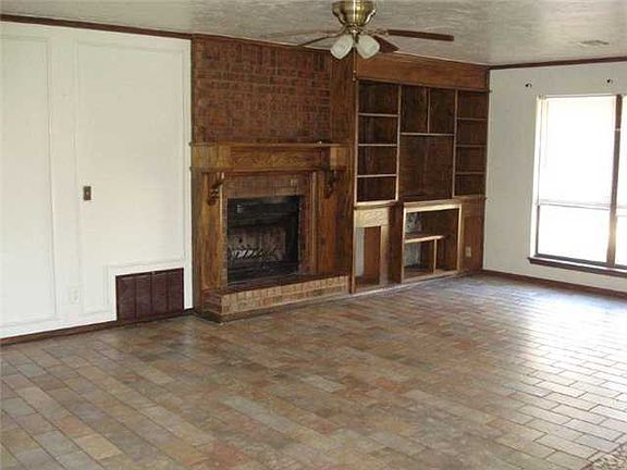 3rd image of 12021 Sagamore Dr