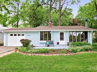 33248 N Woodland Ter, Grayslake, IL 60030