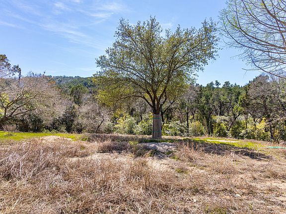 4th image of 902 Yaupon Valley Rd