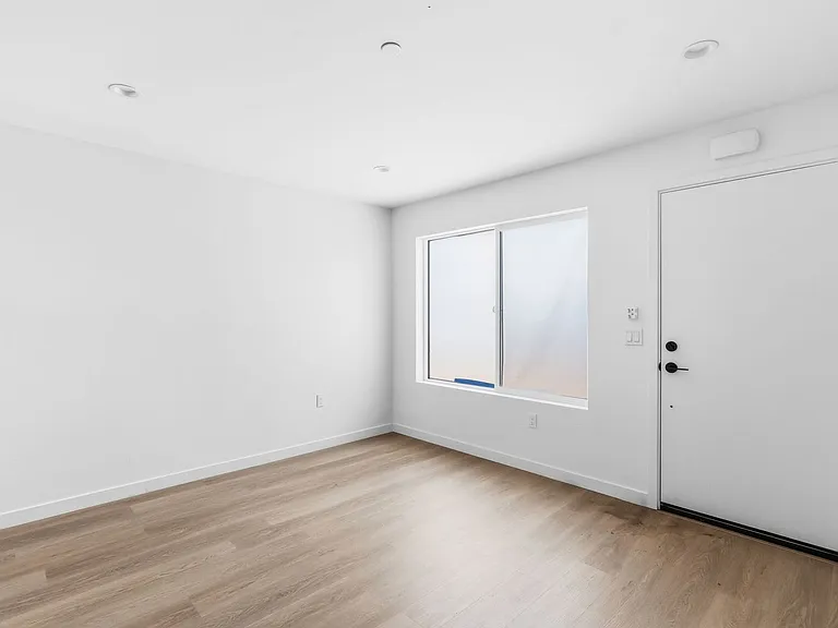 6638-6644 Valjean Court — Photo 3
