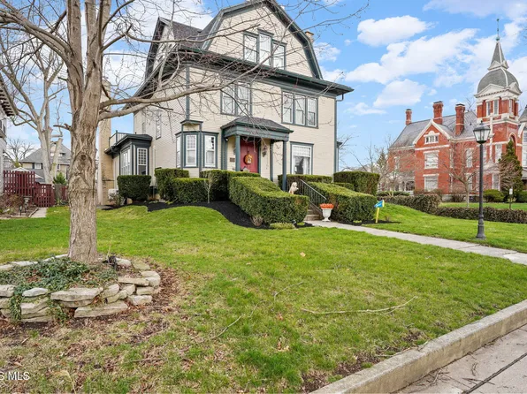 1041 S Main St, Findlay, OH 45840