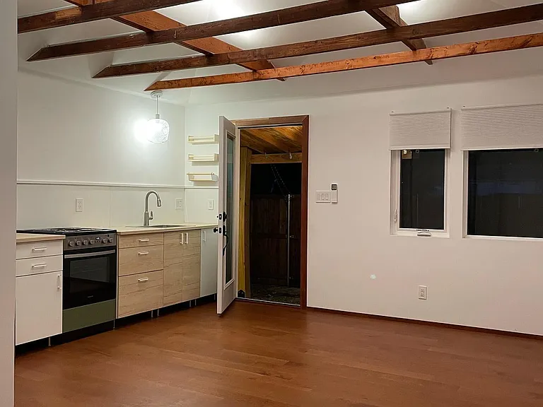 1806 Melbourne Ave #1 — Photo 6