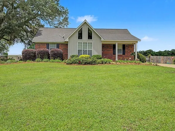 145 Lazy Acres Rd, Leesburg, GA 31763