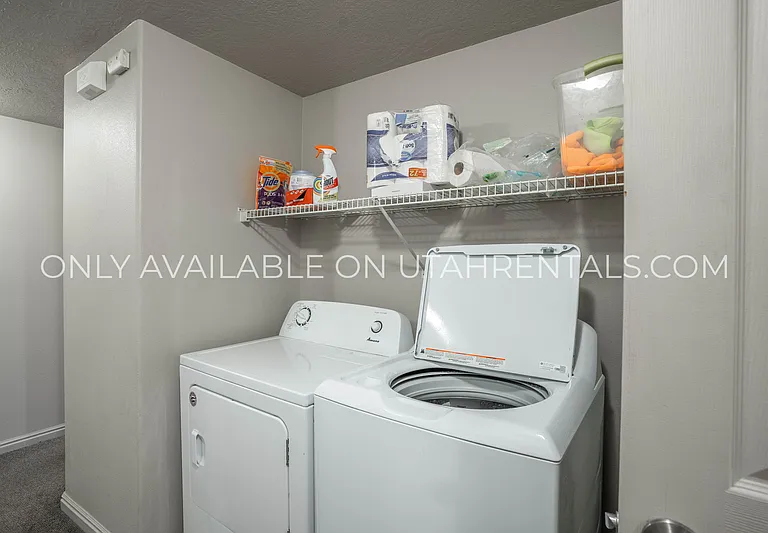 866 E 700 N #C3-1 — Photo 13