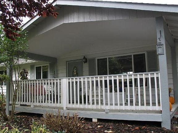 4th image of 12300 NE 5th St