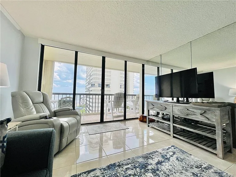 9500 S Ocean Dr #809 — Photo 34