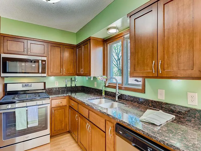 13997 Quay St NW — Photo 5