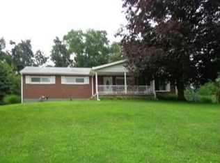 1612 Winding Trl, Springfield, OH 45503
