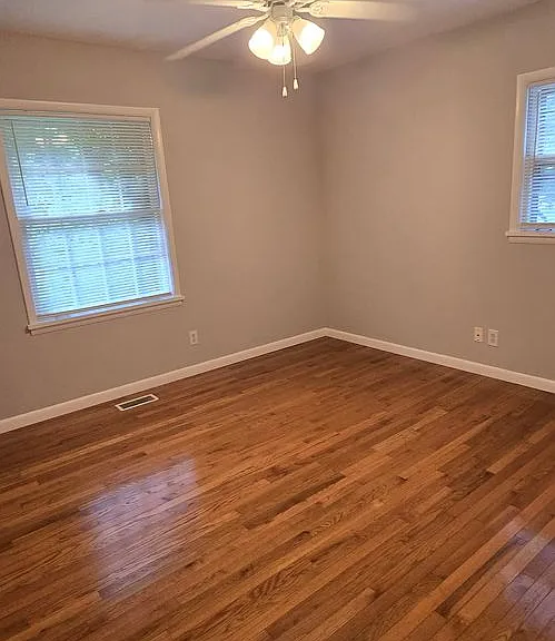 2902 Highbrook Ct — Photo 16